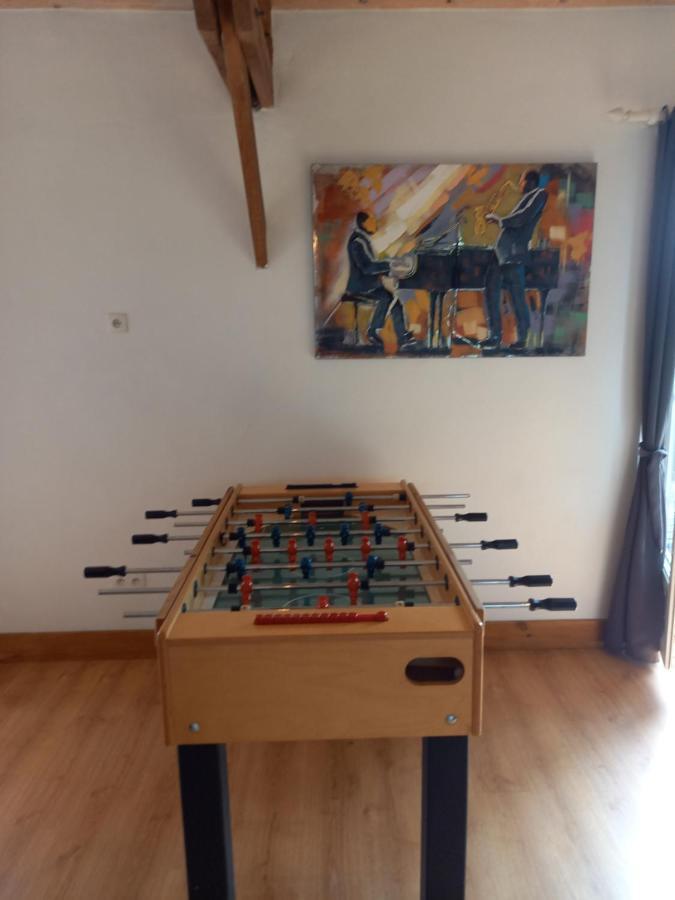 La Gasteboisiere With Swimming Pool And Games Room Le Mesnil-Adelee Exterior photo